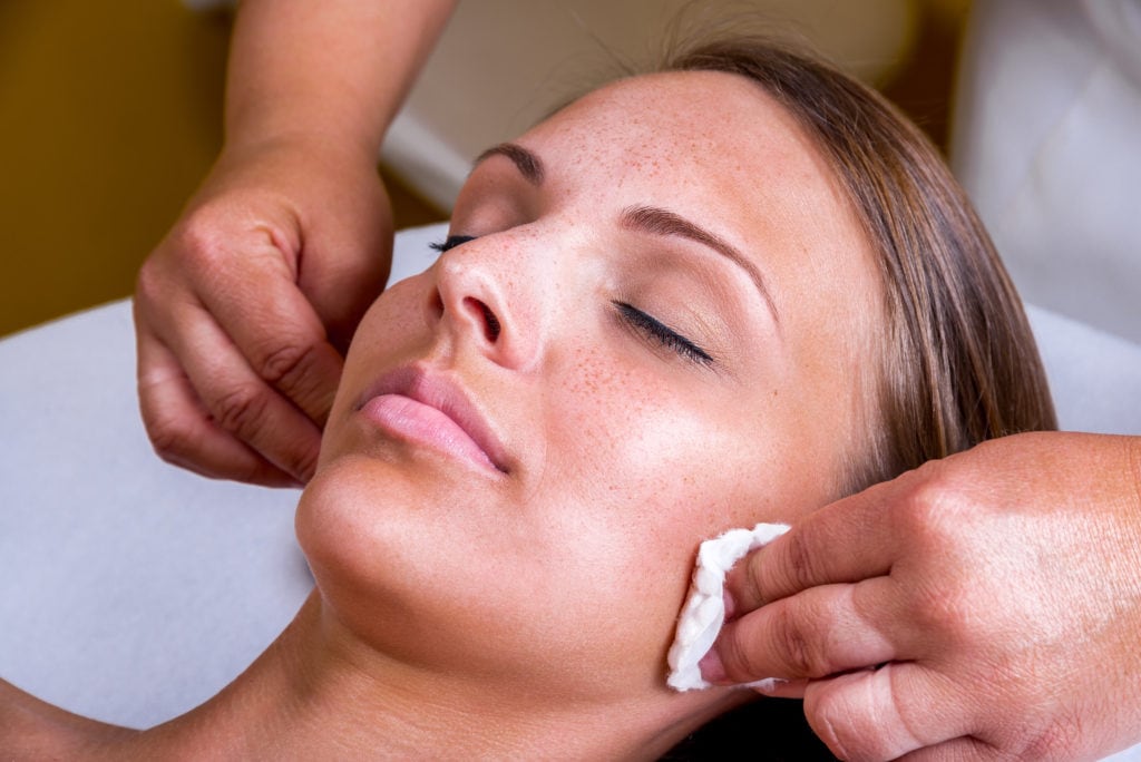 VI Peel in St. Petersburg, FL | iConcierge Medspa